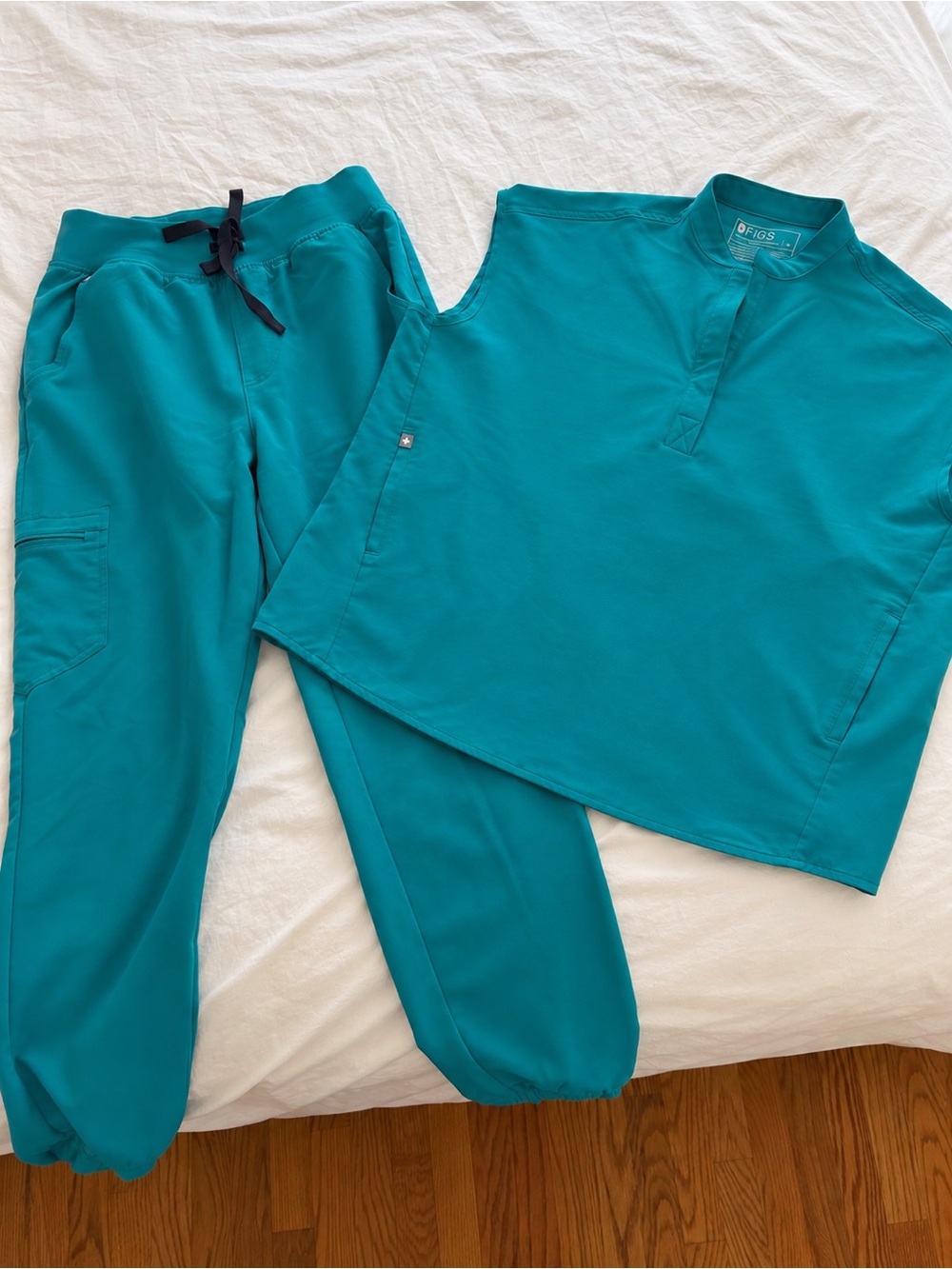 Figs Teal Track Jogger Scrub Set